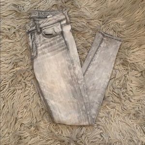 Hi-Ride Acid Wash Jeggings